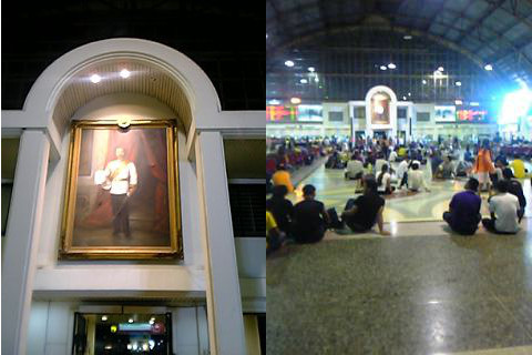 タイの王様の肖像画 バンコク中央駅
